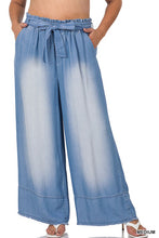 Load image into Gallery viewer, PLUS CHAMBRAY PAPERBAG WAIST BELT DENIM
